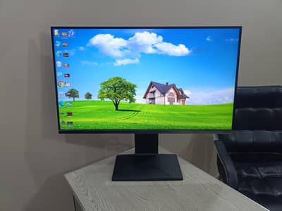 Samsung F32TU874VNXGO 32 inch 4k borderless Type-C Gaming Led Monitor