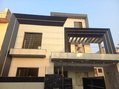 5 Marla Double Story House for Rent