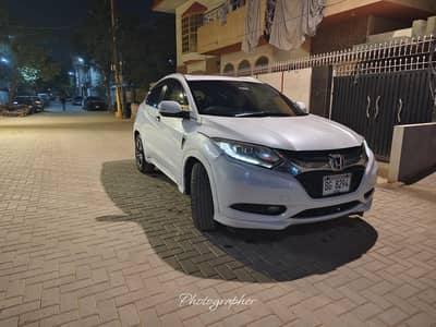 Honda Vezel Hybrid 2014 Model 2018 Registered | Excellent Condition