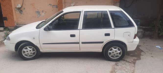 suzuki cultus 2001