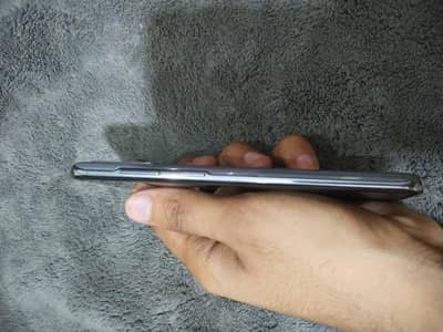 Samsung S20 [10/10] read details