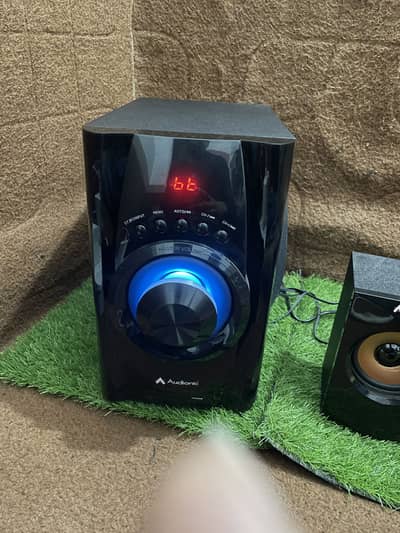 Audionic Mega 40 Speaker