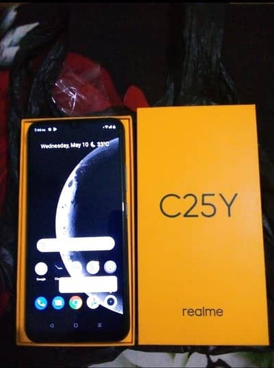 Realmi C25Y in good condition and no work required 