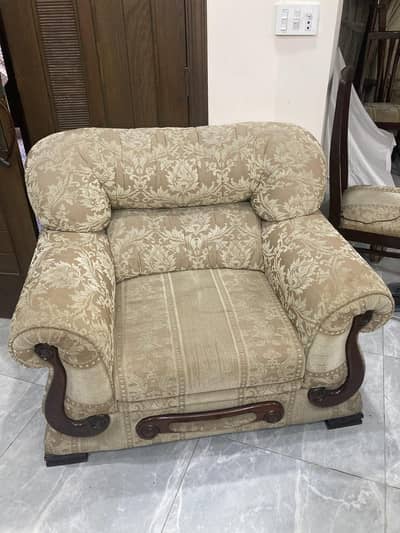 7 seater sofa for sale in Multan near mps road