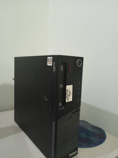 desktop computer PC Lenovo read description