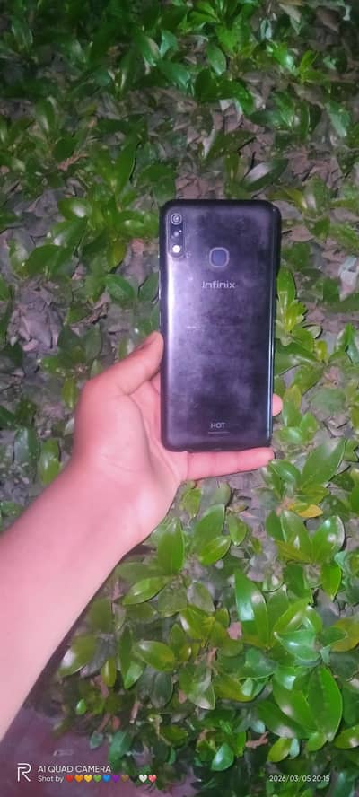 Infinix Hot 8 Lite (2/32) – 5000mAh Battery – Good Condition