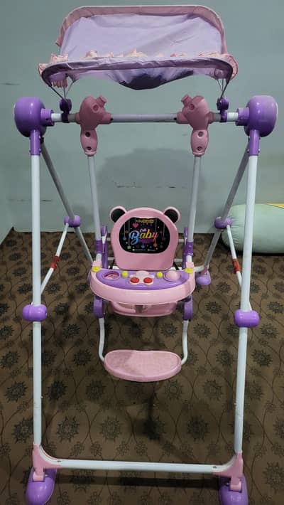 Baby swinger