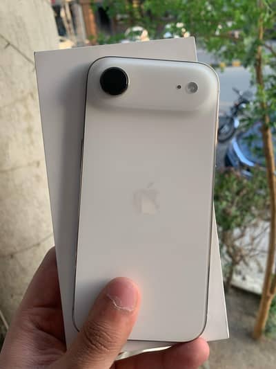 Apple iPhone 17 Air 256GB Non PTA Complete Sim Time With Complete Box