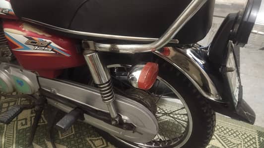 Honda 2016 Model 03156676156