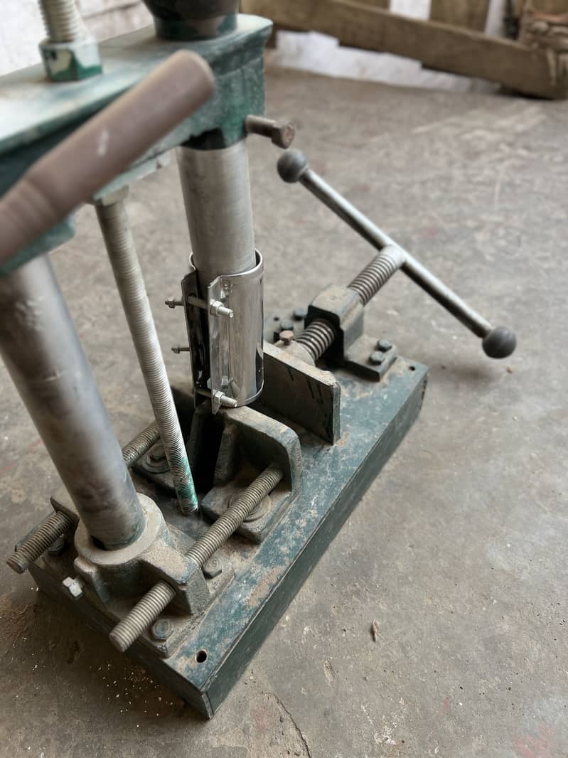 Data Cable Molding Machine 8