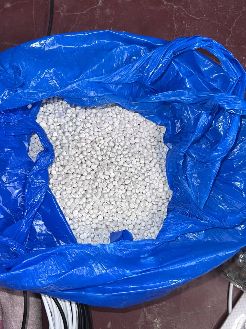 Data Cable Molding Machine 12