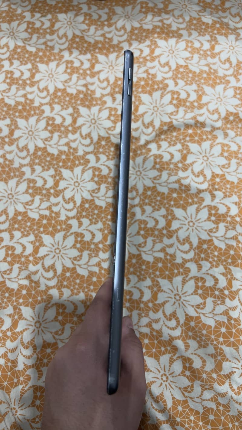 iPad 9th Generation 4