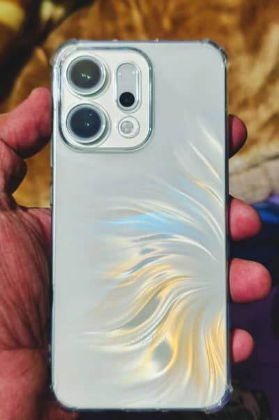 untouch brand new phone not a single scratch on it.  10/10