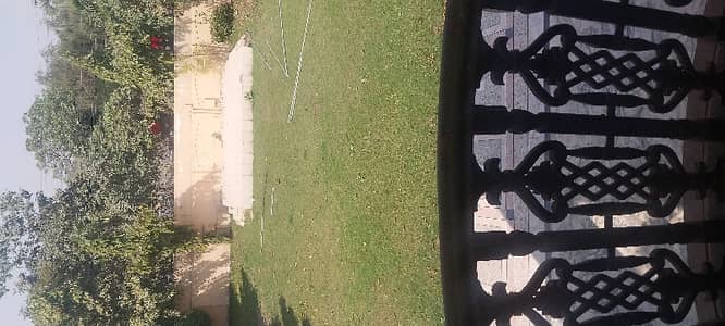 New Muslim Town Main Wahadat Roud 4 kanal Comrcial 26 Rooms 20 Car parking School College University Health Institution ky ly ideal