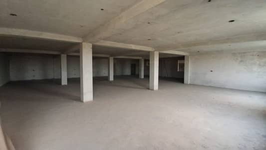 4000 Sqft Commercial Space Main Boulevard