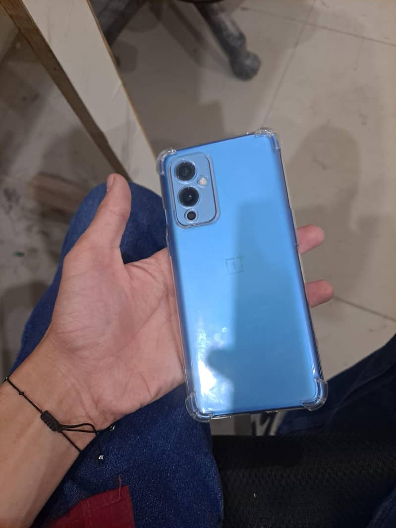 One plus9 sim working 0