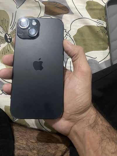 Apple iPhone 15