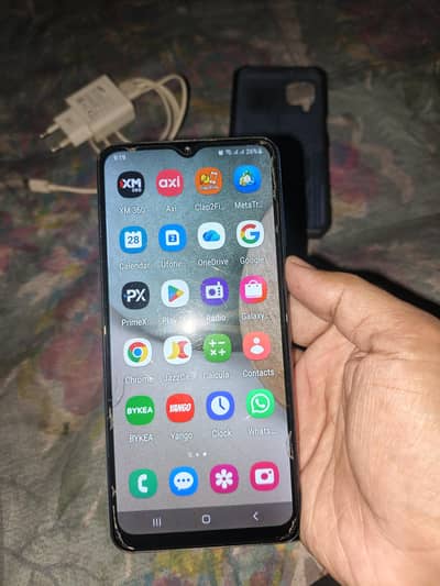 Samsung A12 MOBILE BILKUL OKAY HAI  CONDITION 10/9