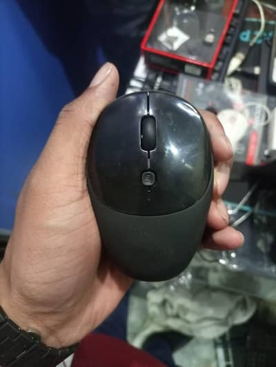 dell mouse , Logitech mouse,wired wireless Rgb mouse all available