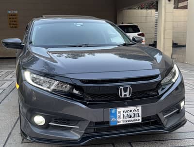 Honda civic 1.8 oriel 2019