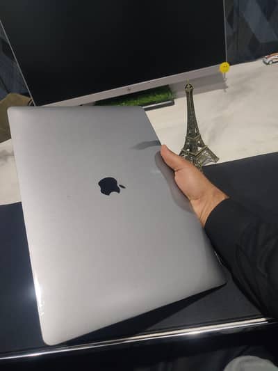 MacBook Pro 2017