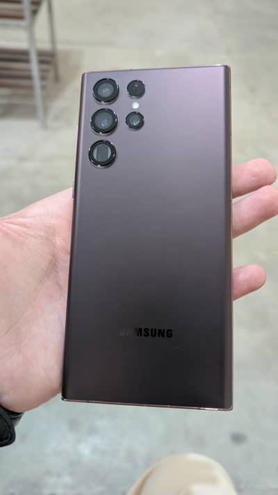 Samsung galaxy s22 ultra (PTA Approved)