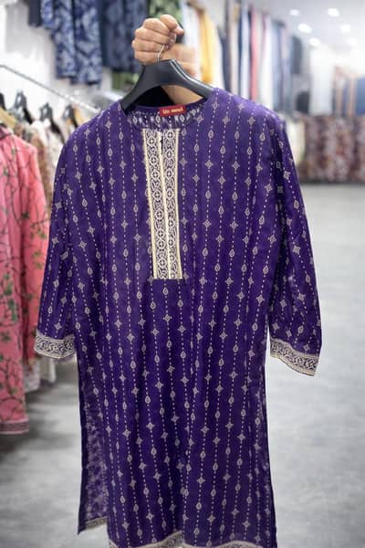 Bin Saeed lawn kurti