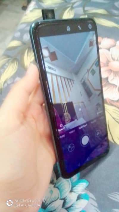 Huawei y9s 6/128 back penel damage
