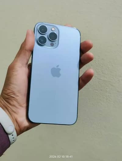 Apple iphone 13 pro PTA official approved 128 gb water pack