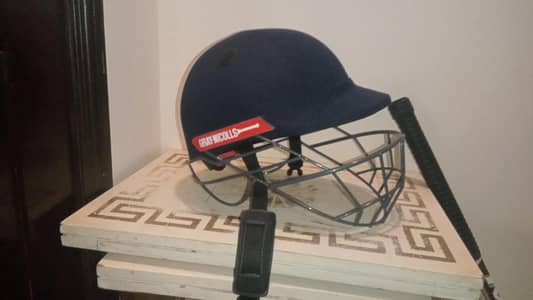 Gray Nicolls Atomic 360 titanium helmet