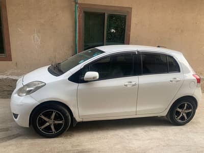 Toyota Vitz 2010