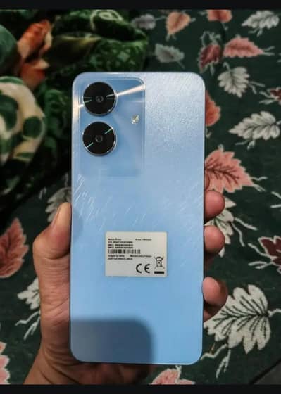 Realme note 60