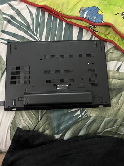 Lenovo Thinkpad T470 (8+256] i5-7th Gen