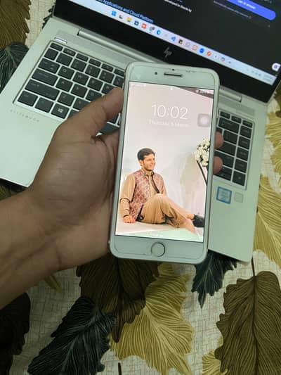 I phone 7 plus 128 gb pta approved