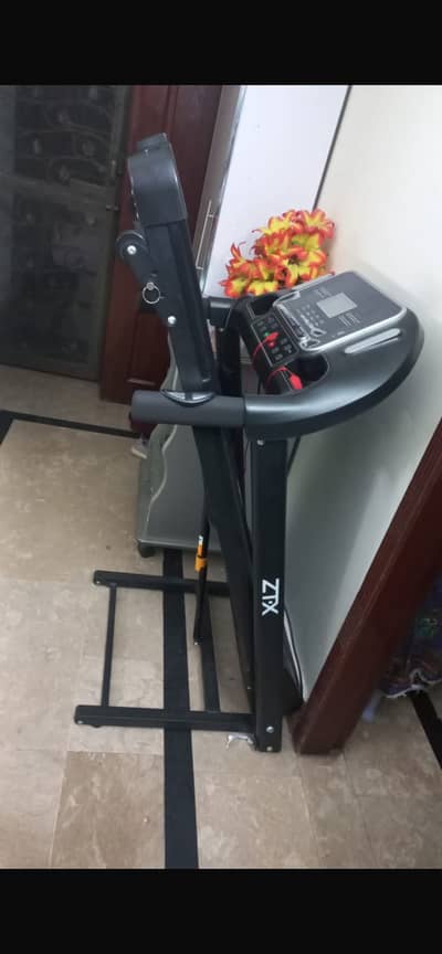Zero treadmill running Machine
