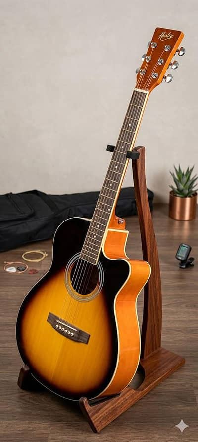 Brand New Huxley Guitar – Unused & Flawless