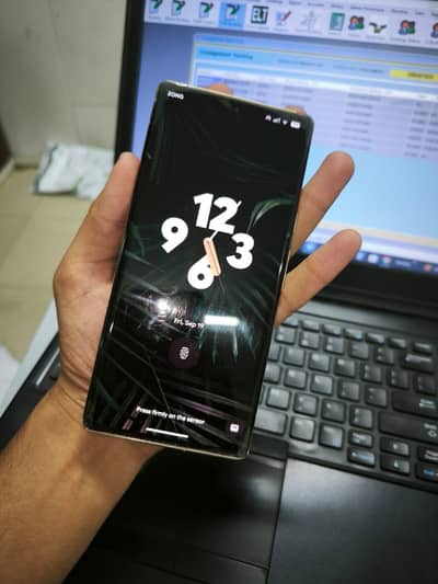 Google pixel 8/128 no shade no dot