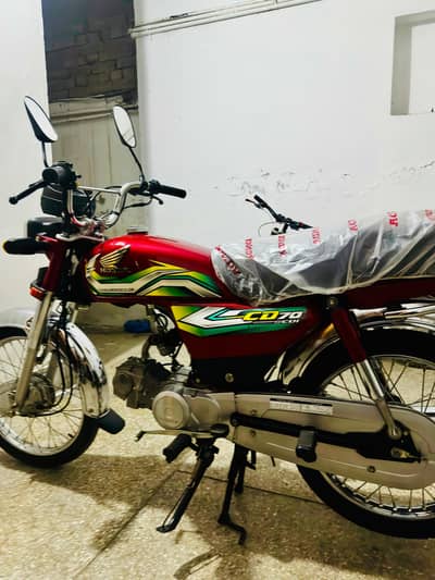 Honda CD 70| 7000 KM New Bike Only Call 0335 - 1685430