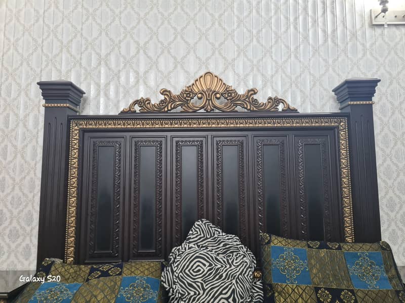 Solid Wood Designer Bed Set 1