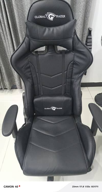 Global Raze Gaming Chair