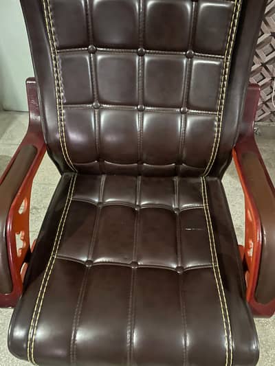 Executive chair