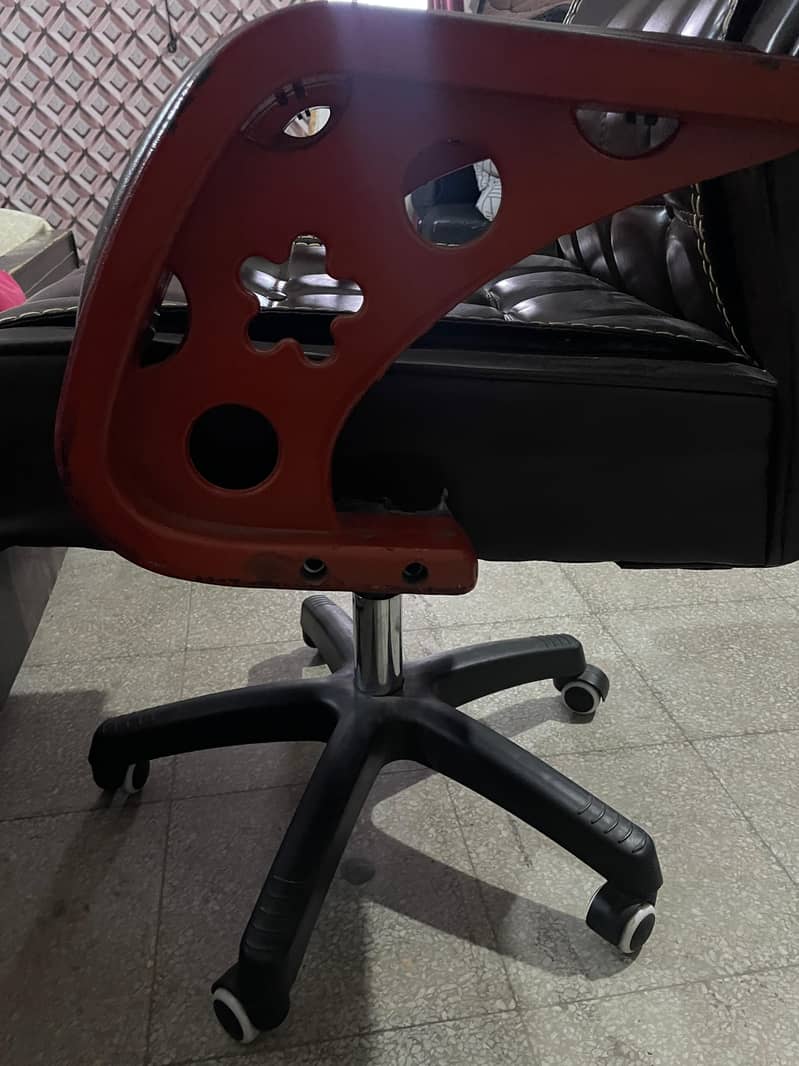 Executive chair 5