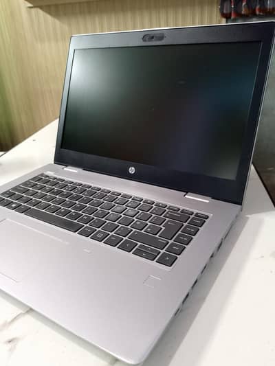 Core i5 8th Generation Look like New