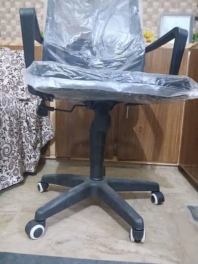 Brand New Executive Mesh Office Chair | Adjustable | Comfortable