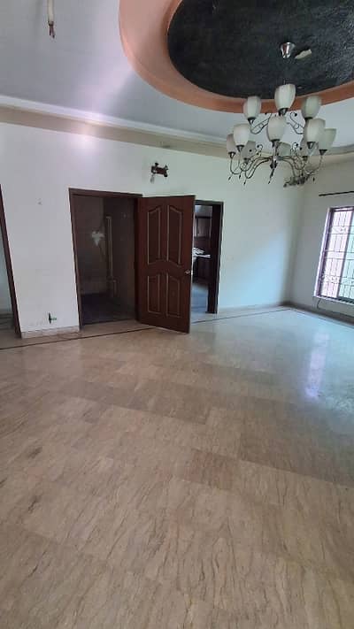 10 Marla Superb 2bed Lower Portion Is For Rent In Wapda Town Phase 1