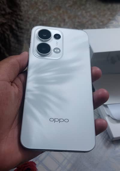 Oppo Reno 13 5g