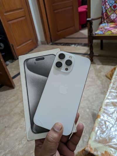 iphone 15pro max jv 85%betry