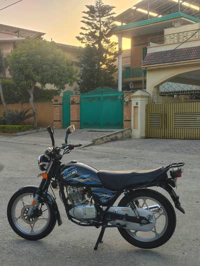 Suzuki GS 150 SE
