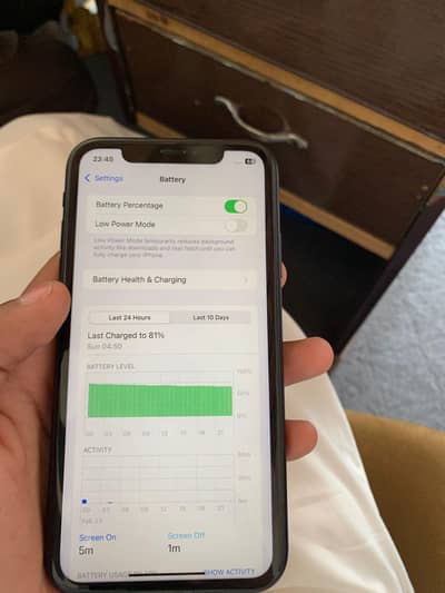 iphone xr 64 GB battery health 90+