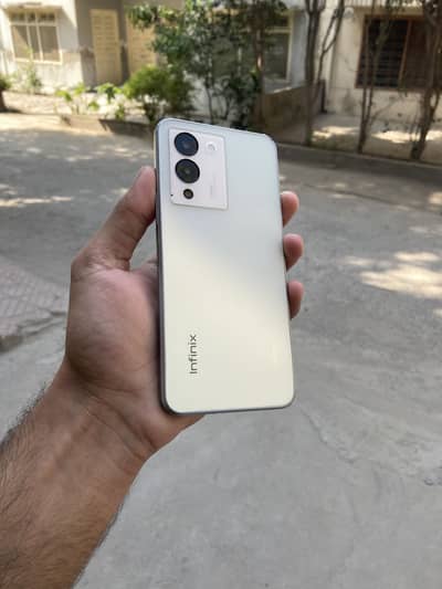 Infinix not 12  8/128